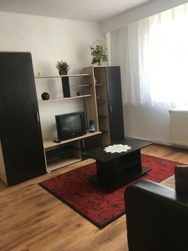 Persoana fizica închiriez apartament cu doua camere