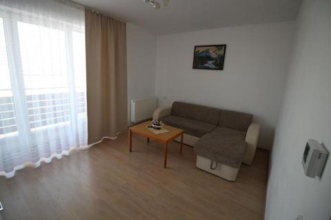INCHIRIEZ apartament 3 camere,renovat,zona Mihai Viteazul