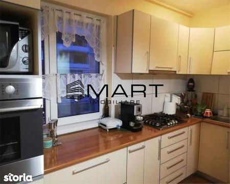 Apartament 4 camere decomandate zona Vasile Aaron