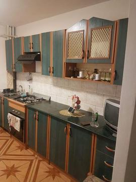 Închiriez Apartament