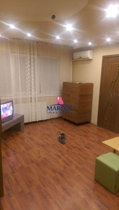 Inchiriez apartament 2 camere nedecomandat, et.3, Micro 3, ID 606