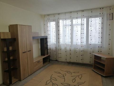 Proprietar inchiriez apartament 3 camere mobilat și utilat