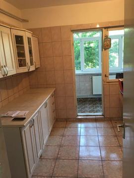 Închiriez apartament 3 camere