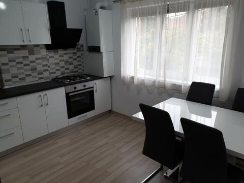 Proprietar, inchiriez apartament cu 3 camere in cladire noua