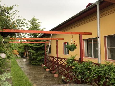 Casa de vânzare