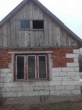 Vând casa, 30 arii, Peleș