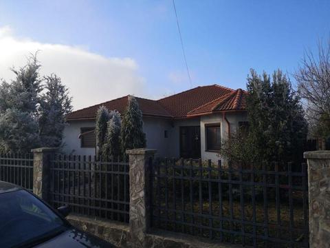 Casa frumoasa în Zimandcuz