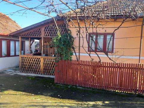 Casa jud Buzău, com