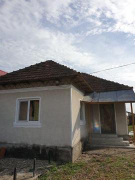 Vand casa cu teren in Mihaesti la 16 km fata de oras