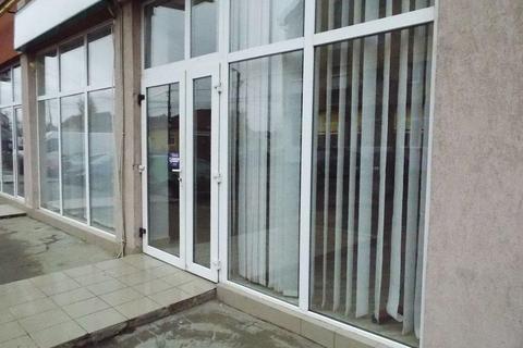 Inchiriez spatiu comercial pe str. Meziadului 2B