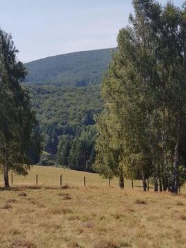 Vand teren cu vedere la lacul Trei Ape