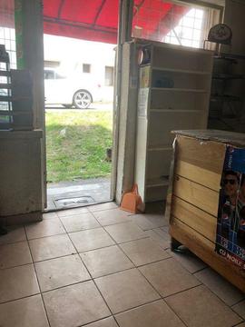 Spatiu comercial pret 17500euro