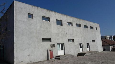 Vand/ Inchiriez spatiu comercial P+1