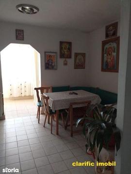 Apartament 2 camere zona Sens , etaj 4 acoperit