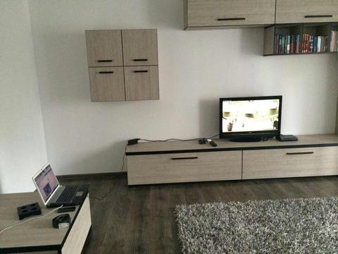 Inchiriez apartament 2 camere