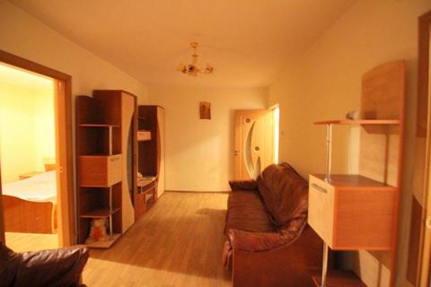 Apartament 2 camere, zona Milcov