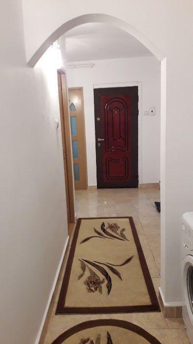 Apartament decomandat 3 camere