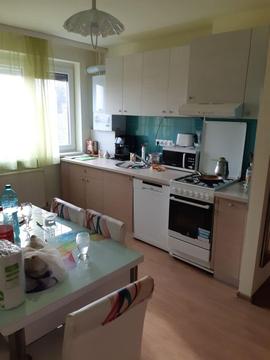 Apartament 3camere,et3/4,dubla orientare,75m,2balcoane în termopan