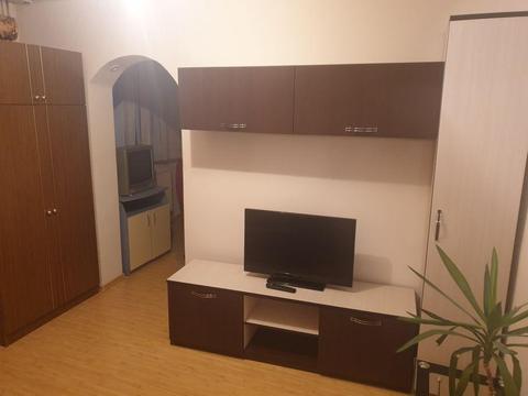 Închiriez apartament 3 camere