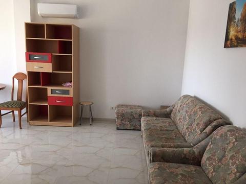 Inchiriez apartament cu doua camere nou