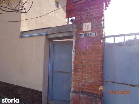 De închiriat apartament în , Str. Ariesului nr. 12