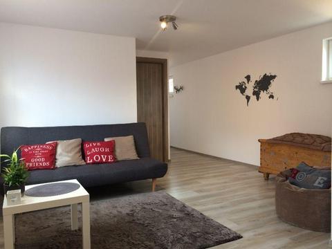 Inchiriez apartament 3 camere