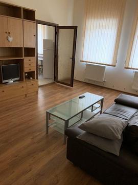 Proprietar-Inchiriez apartament 2camere-Complex studentesc