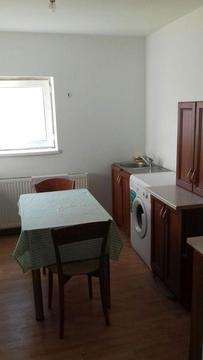 Inchiriez apartament in imobil P+2, privat in zona verde, linistita