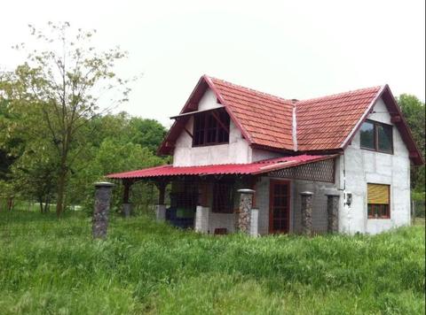 Casa NOUA in Macea / Arad langa gradina botanica