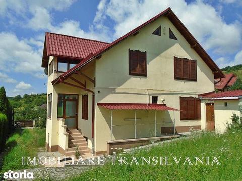 Casa 274mp, 4 camere, teren 15 ari - Zona Valea Ghinzii