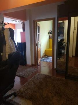 Apartament cu 3 camere schimb cu casa