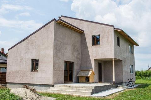 Casa pe structura de lemn de vanzare (Targsoru Vechi) + teren