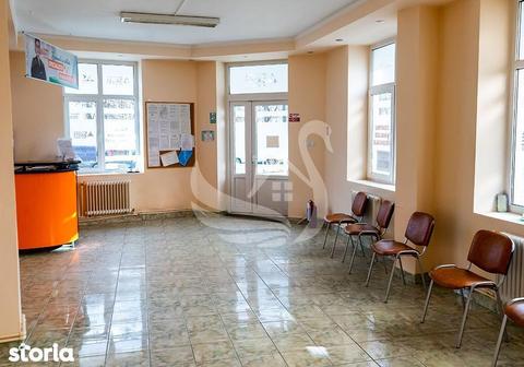 Spațiu Comercial de închiriat / de vânzare, zona Han, 96 MP, Parter, B