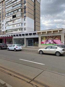 Spatiu comercial de inchiriat in suptaf de 750 mp Bld. Independentei