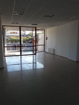 Inchiriez spatiu comercial