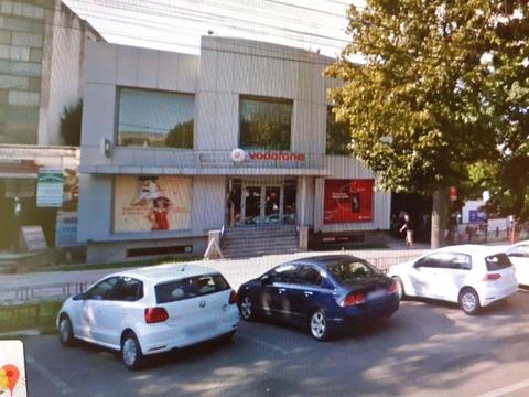 Inchiriez spatiu comercial in str Brailei tiglina 1, cladirea VODAFONE