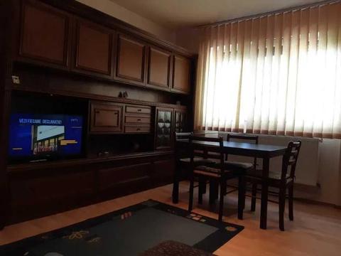 Apartament 3 camere, zona Cantemir