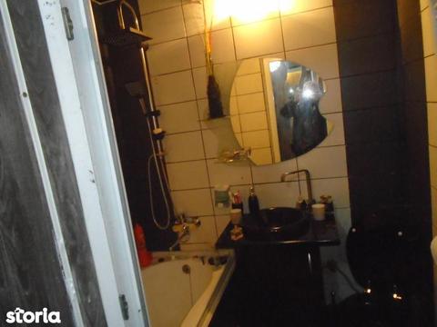 Apartament cu 2 camere micro 9 pozitie excelenta