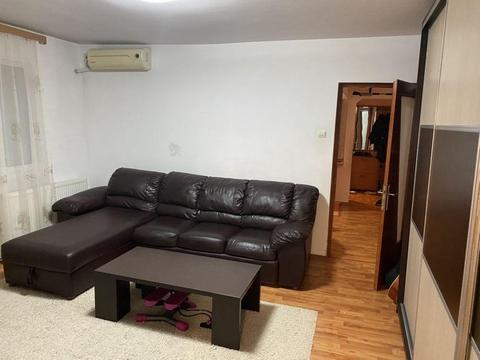 Vand apartament 3 camere