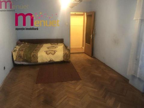 Apartament 2 camere ,str.Victoriei