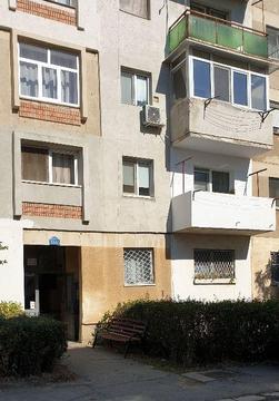 Vand apartament cu 3 camere decomandat parter mobilat si utilat