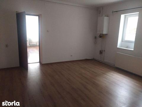 Inchiriez apartament 2 camere, Str. Colonel Ion Buzoianu