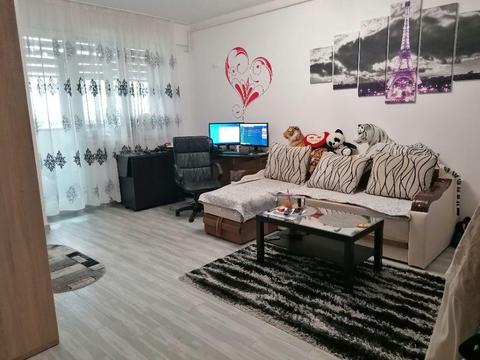 Vand apartament 2 camere