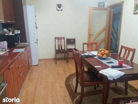 Apartament 3 decomandate, zona Alecu Russo