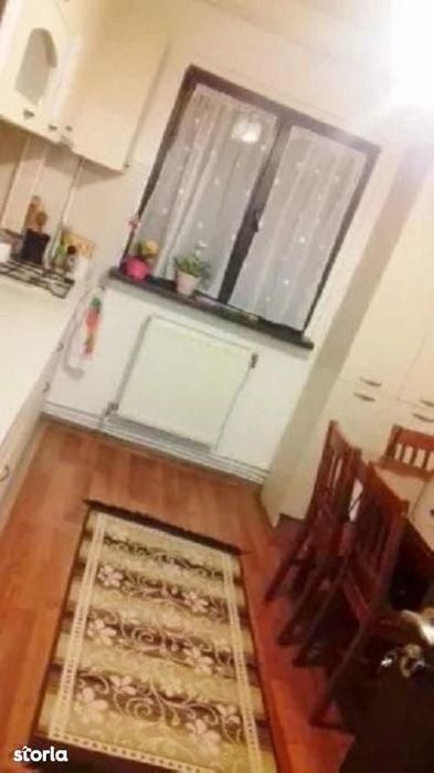 Apartament 3 decomandate, mobilat si utilat, zona Republicii