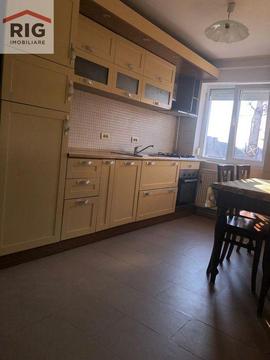 Apartament 2 camere de inchiriat in zona Politiei