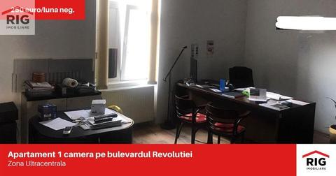 Apartament 1 camera de inchiriat pe B-dul Revolutiei