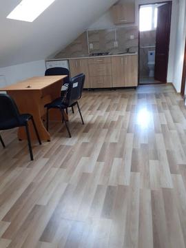 Inchiriez apartament