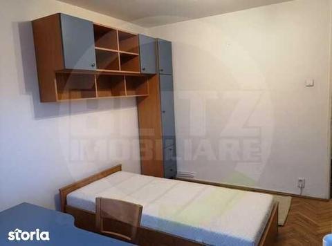 Apartament cu 2 camere, decomandat, 50 mp, loc de parcare, in zona