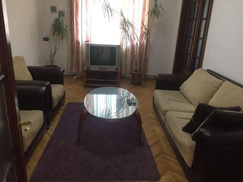 Inchiriez apartament 3 camere